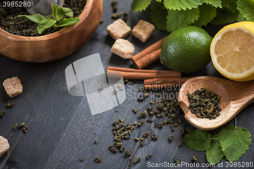 Image of tea composition set