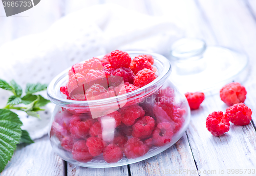 Image of fresh raspberry