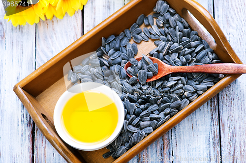 Image of sunflower seeds