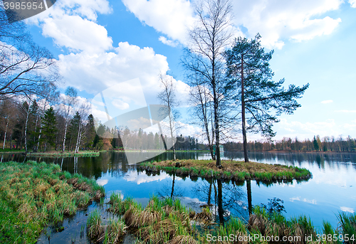 Image of Autumn lake