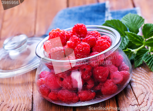 Image of fresh raspberry