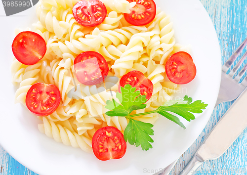 Image of pasta with tomato