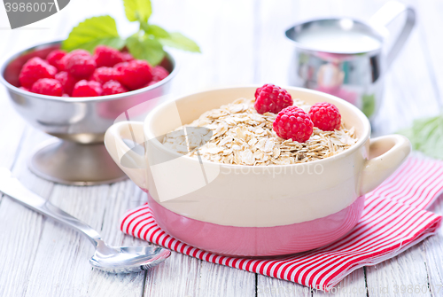 Image of oat flakes