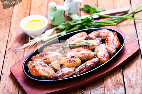 Image of fried chicken wings