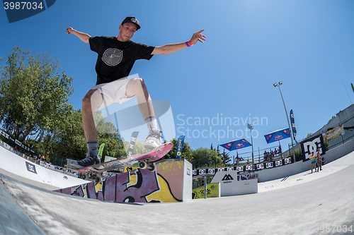 Image of Bruno Simoes during the DC Skate Challenge