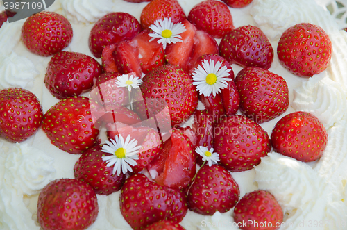 Image of Strawberry cake closeup