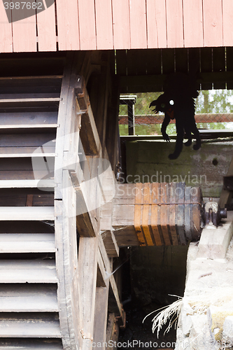 Image of water wheel