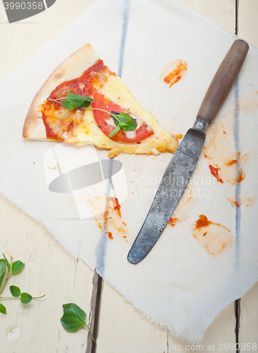 Image of Italian pizza Margherita