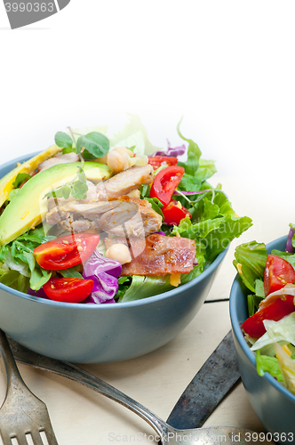 Image of Chicken Avocado salad 