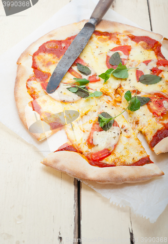 Image of Italian pizza Margherita