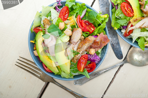 Image of Chicken Avocado salad 