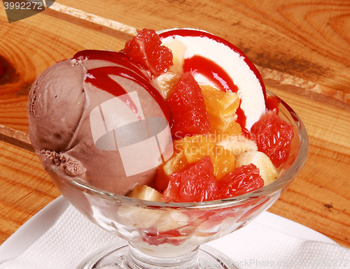 Image of Ice cream with dressing close up shoot