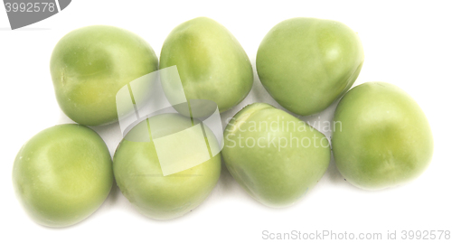 Image of green peas on white
