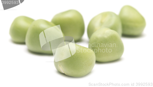 Image of green peas on white