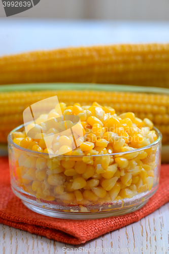 Image of Yellow steamed corn 