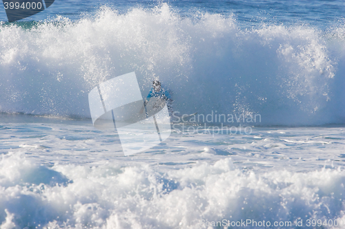 Image of Surfing