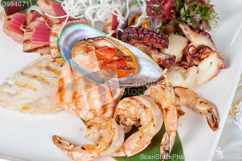 Image of seafood mix dish