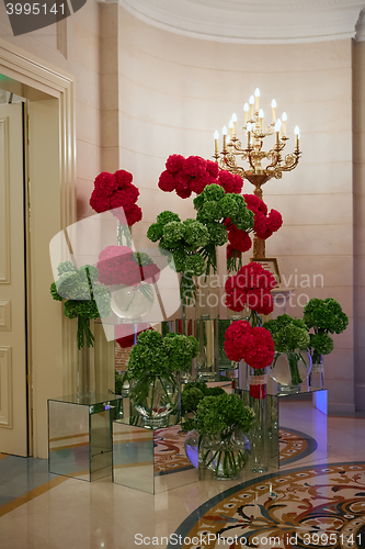 Image of Flower and candle decoration for a wedding