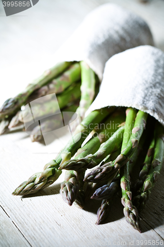 Image of bunches of fresh asparagus 