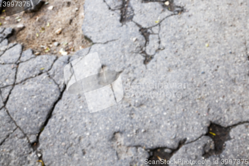 Image of the broken asphalt