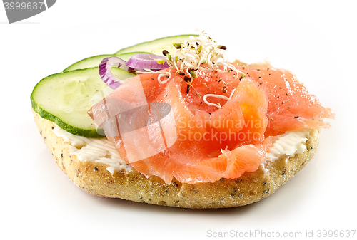 Image of bread with smoked salmon and cucumber