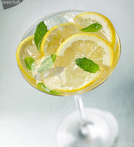 Image of iced lemon cocktail