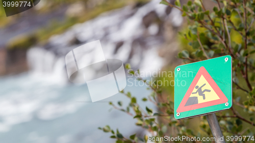 Image of Green square sign - Warning for risk of falling