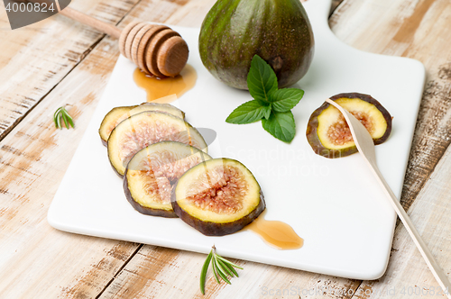 Image of Figs and honey