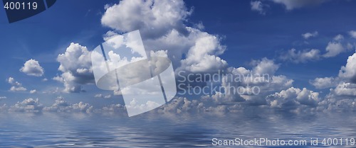 Image of sea & sky background