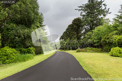 Image of asphalt road at connemara in ireland