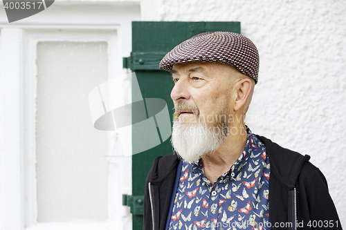 Image of old man outdoor
