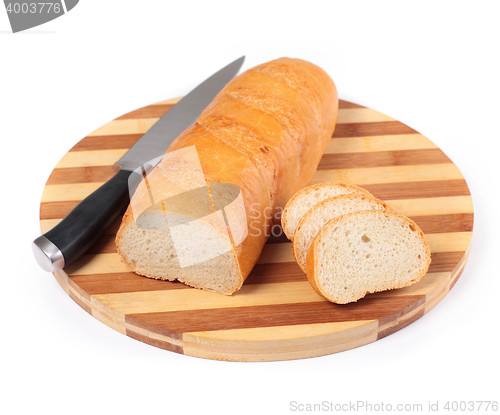 Image of sliced bread on plate