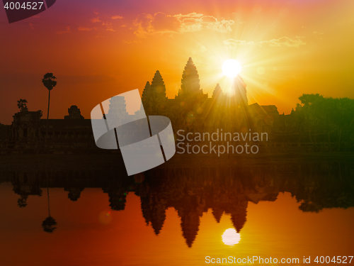 Image of Angkor Wat on sunset