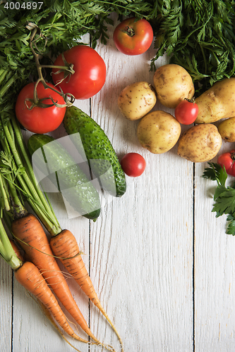 Image of freshly grown raw vegetables