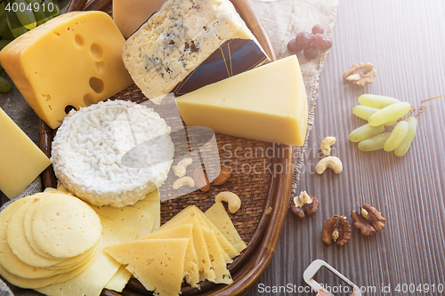 Image of Various types of cheese set