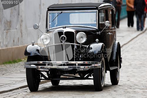 Image of Beautiful chrome of vintage car