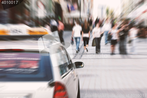 Image of taxi waiting for people