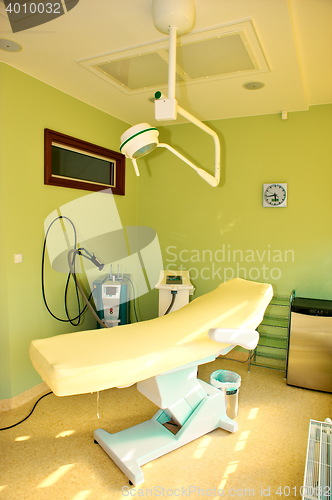 Image of Modern operating theater