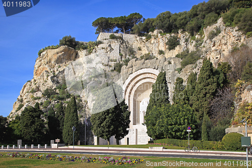 Image of War Memorial in Nice