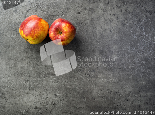 Image of two fresh apples