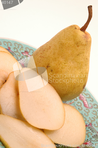 Image of ripe bartlett pears diagonal