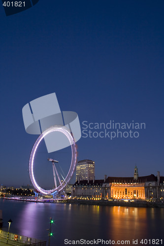 Image of London at night