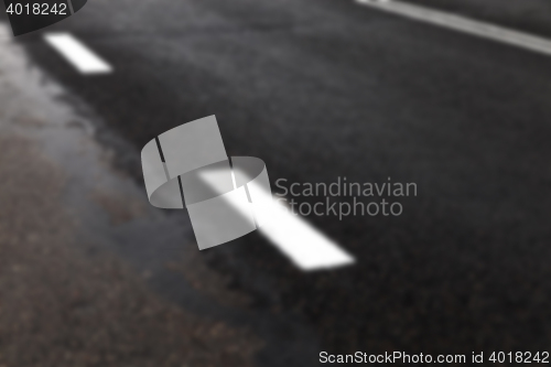 Image of road in the autumn season