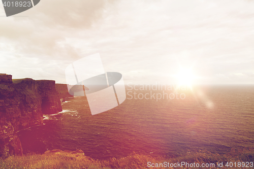 Image of cliffs of moher and atlantic ocean in ireland