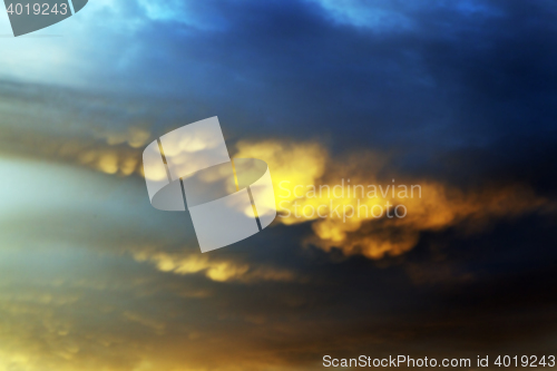 Image of the sky during sunset