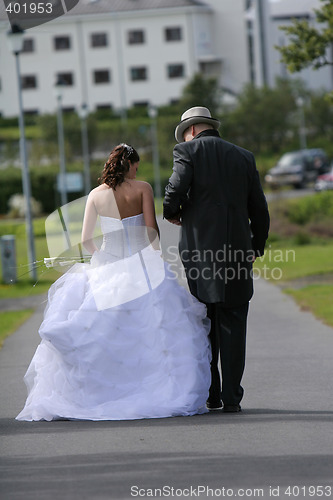Image of walking couple