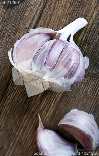 Image of Head of garlic (bulb of garlic)