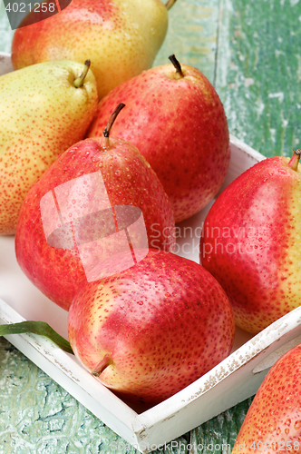 Image of Yellow and Red Pears