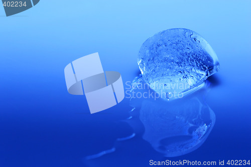 Image of blue cube