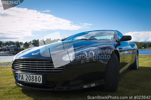 Image of Aston Martin DB9